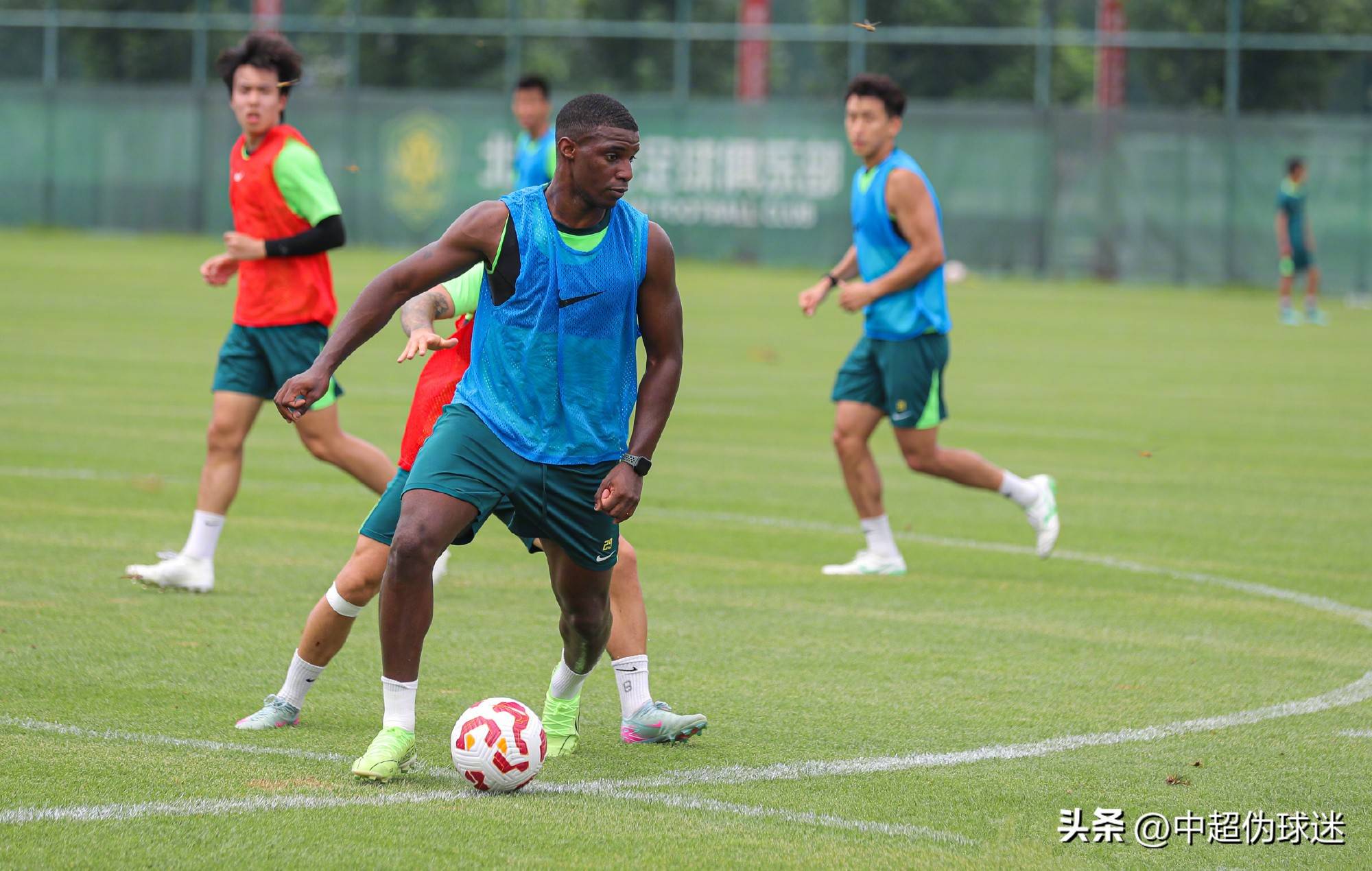 与其让梅努 与其让梅努