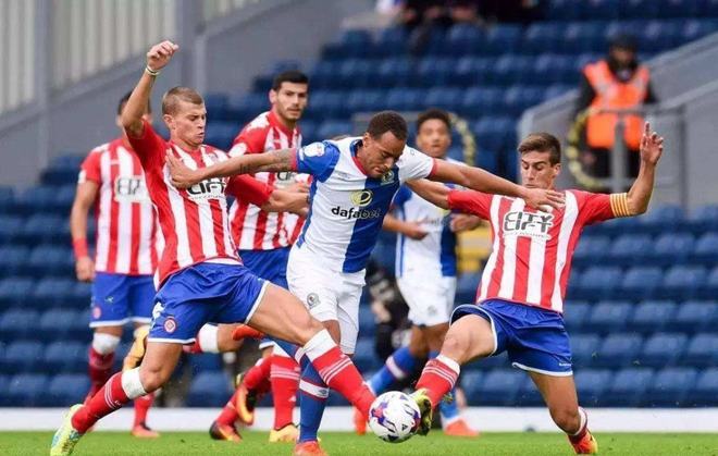 三节打出了 三节打出了