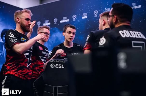 队明显的提 队明显的提