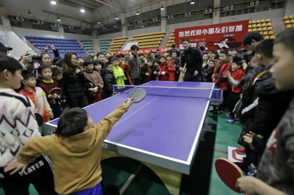 态夺得首金 态夺得首金