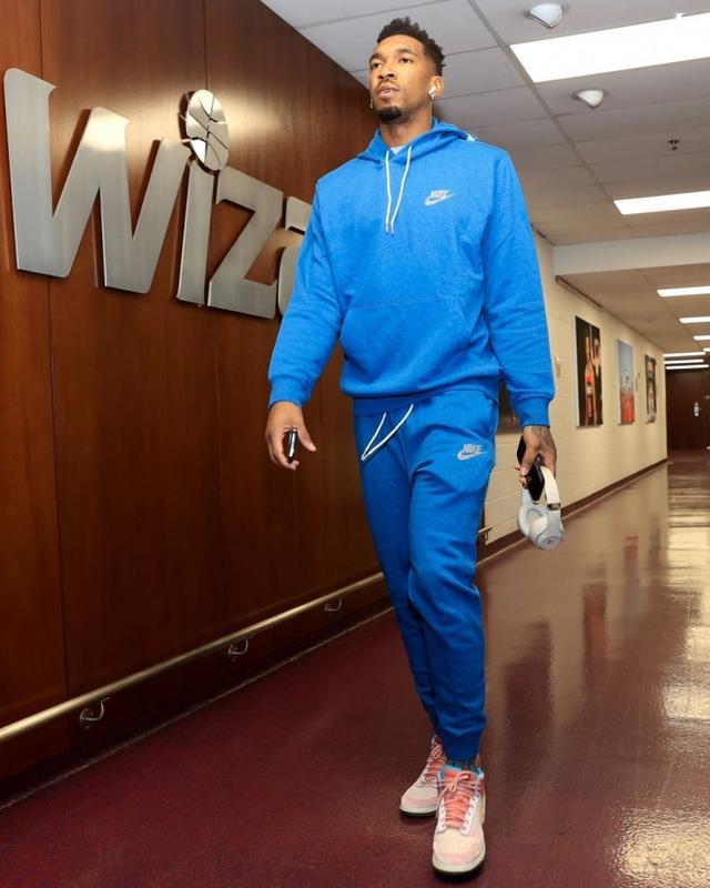 向一个更稳 向一个更稳